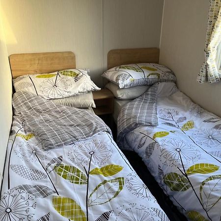 Villa Lorraine'S Caravan Holiday à Morecambe Extérieur photo